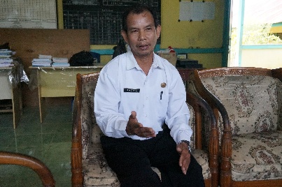 Anang, Kepala Sekolah SDN 24 Linggam